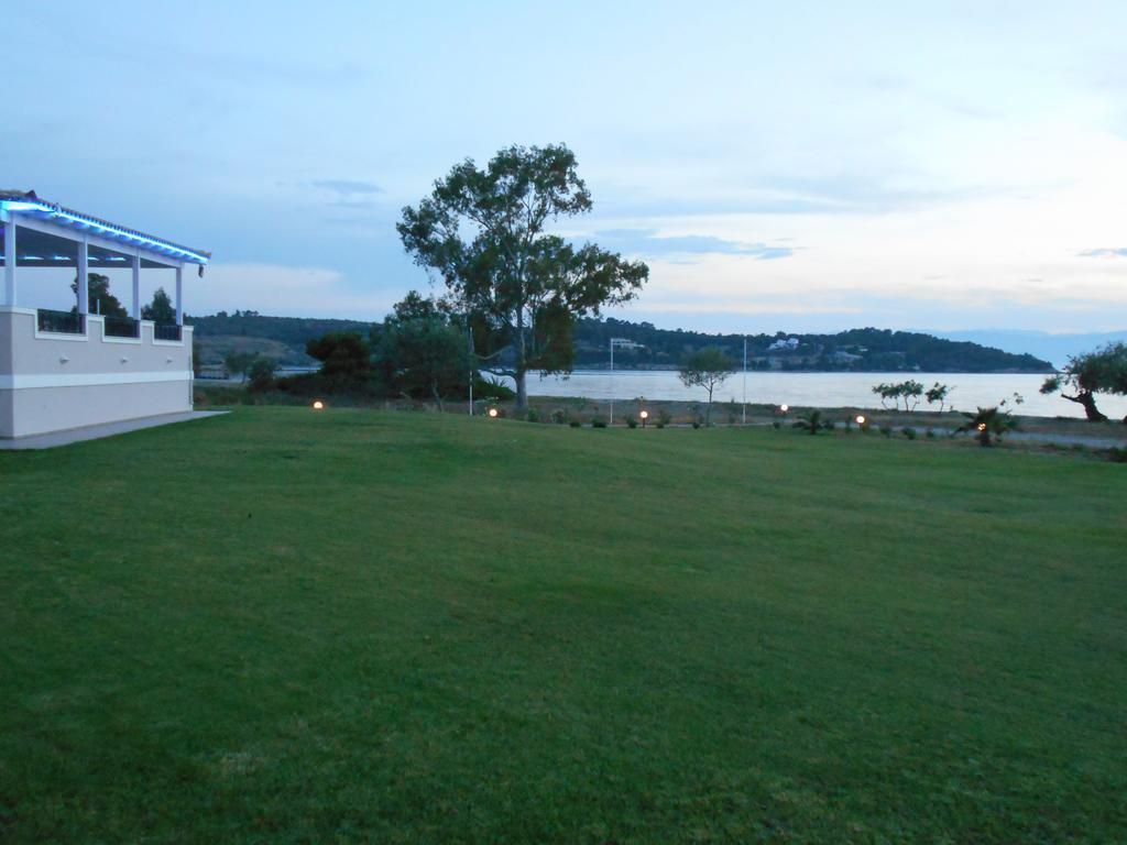 Blue Beach Porto Heli Exterior photo